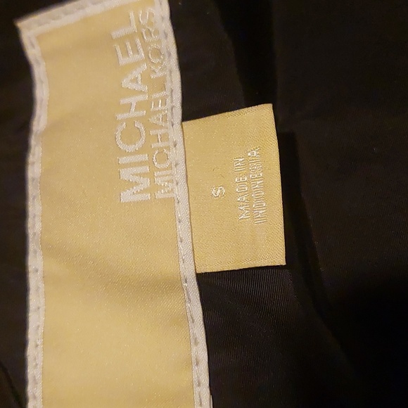 Michael Kors coat - Picture 2 of 5